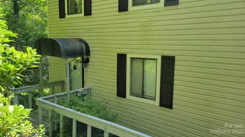 7884 Kinglet Rd, Connelly Springs, NC 28612