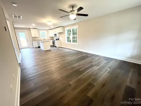1803 Rad Dr, Conover, NC 28613 photo 4