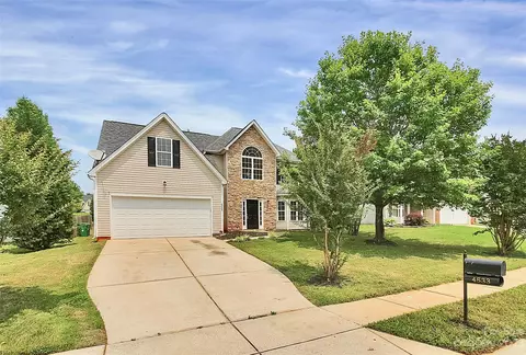 4533 Canipe Dr, Charlotte, NC 28269