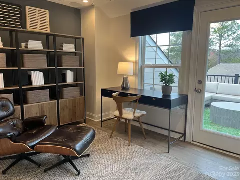 220 Emerson 41 Ave #41, Charlotte, NC 28204