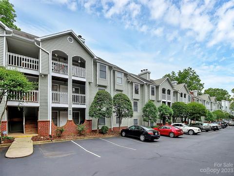 430 Queens Rd #212, Charlotte, NC 28207