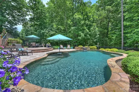 245 Buckner Ln, Fort Mill, SC 29715