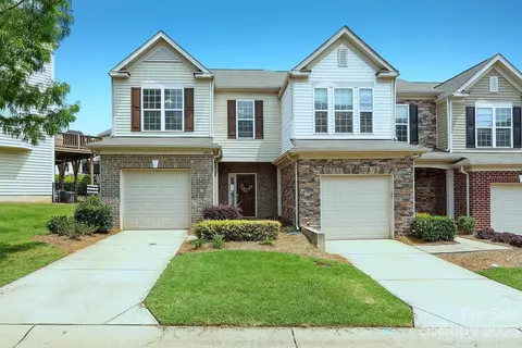 6437 Silver Star Ln, Charlotte, NC 28210