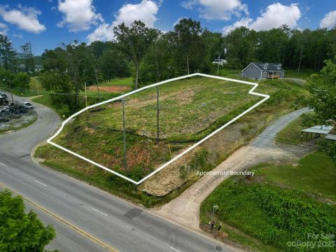 534 Champion Dr, Canton, NC 28716