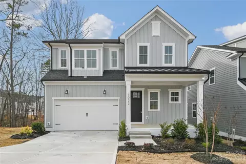 1022 Parkes St, Matthews, NC 28105