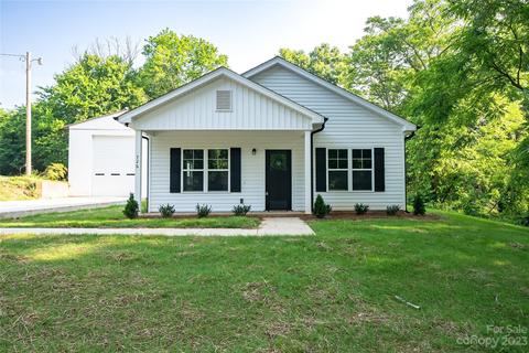 726 Bost St, Albemarle, NC 28001