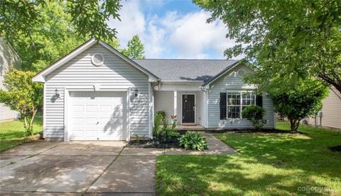 14127 Riding Hill Ave, Charlotte, NC 28213