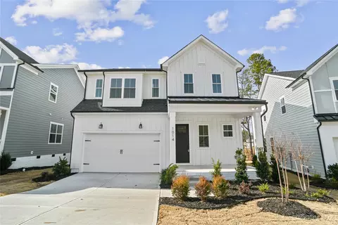 1014 Parkes St, Matthews, NC 28105