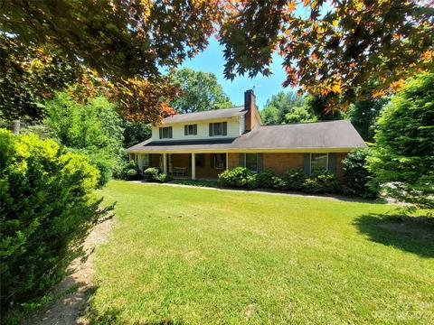 2171 Warrior Fork Trl, Morganton, NC 28655