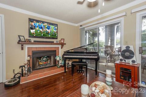 211 Northwest Dr, Davidson, NC 28036 photo 8