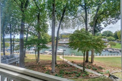 211 Northwest Dr, Davidson, NC 28036 photo 29