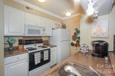 211 Northwest Dr, Davidson, NC 28036 photo 16