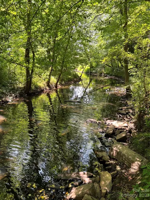 2206 Old Camden Rd, Monroe, NC 28110