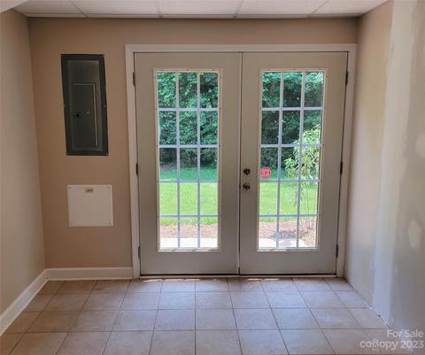 6530 Emory Dr, Hickory, NC 28601 photo 44