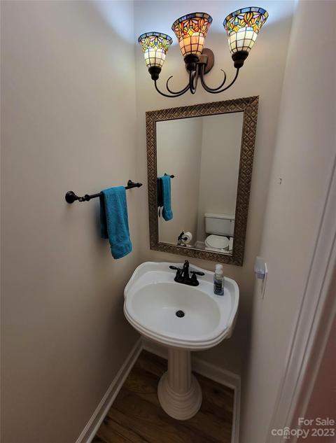 6530 Emory Dr, Hickory, NC 28601 photo 25