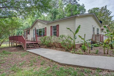 116 Fisherman Cove Rd, Belmont, NC 28012