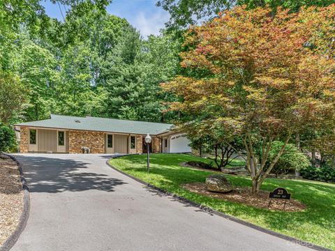 23 Indigo Way, Laurel Park, NC 28739