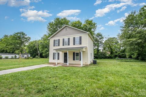214 Harrison St, Charlotte, NC 28208