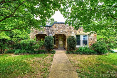 839 10th Ne Ave NE, Hickory, NC 28601
