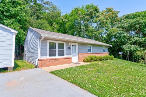 143 Winchester Dr, Ellenboro, NC 28040