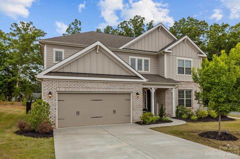 15221 Autumn Sage Dr, Charlotte, NC 28278