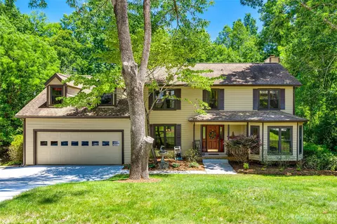 7045 Chelsea Day Ln, Tega Cay, SC 29708