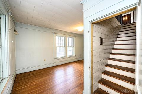 264 3rd Ave NE, Hickory, NC 28601 photo 41