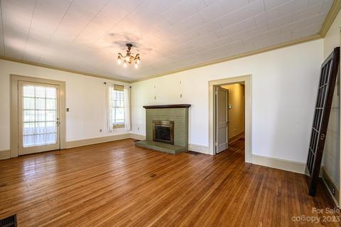 264 3rd Ave NE, Hickory, NC 28601 photo 20
