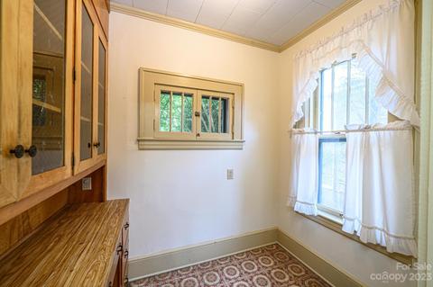 264 3rd Ave NE, Hickory, NC 28601 photo 29