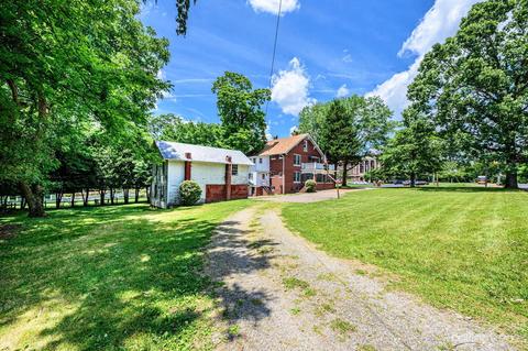 264 3rd Ave NE, Hickory, NC 28601 photo 6