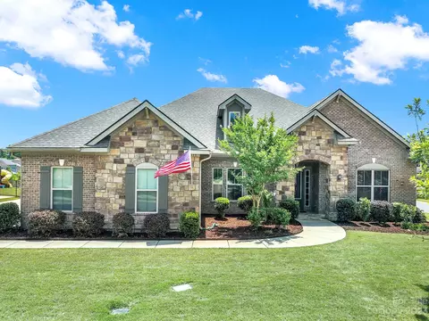 4079 Thames Cir, Fort Mill, SC 29715