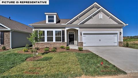 108 Vaughn Ct, Troutman, NC 28166