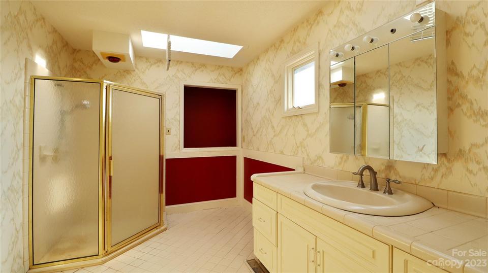  175 Fascination Dr, Hendersonville, NC 28792 photo 16