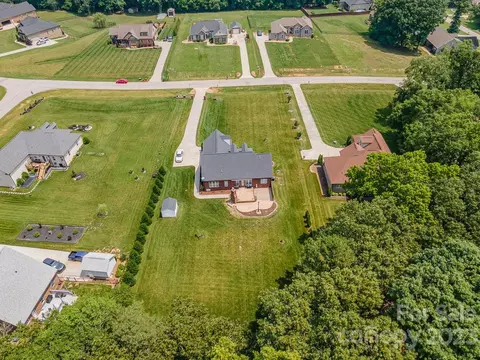1906 Scuffle Hill Dr, Monroe, NC 28110 photo 11