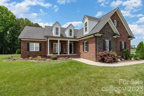 1906 Scuffle Hill Dr, Monroe, NC 28110 photo 3