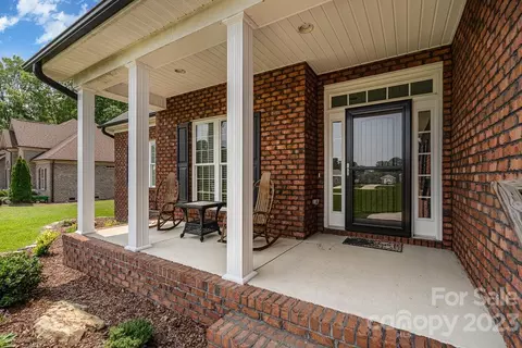 1906 Scuffle Hill Dr, Monroe, NC 28110 photo 4