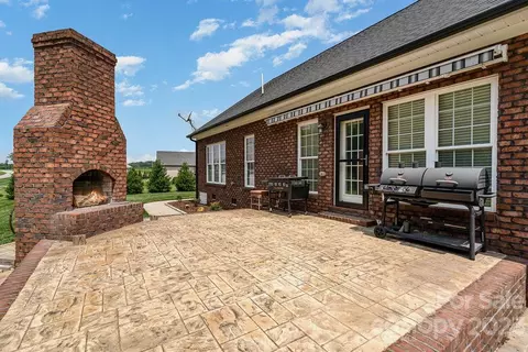 1906 Scuffle Hill Dr, Monroe, NC 28110 photo 6
