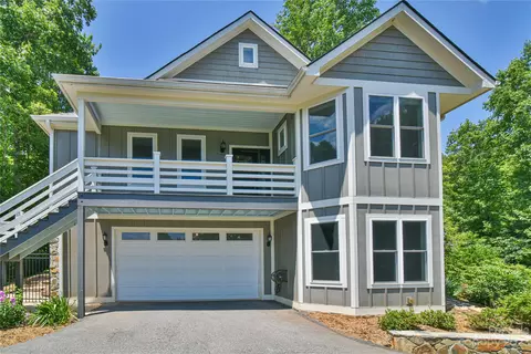 26 Kenai Dr, Asheville, NC 28806