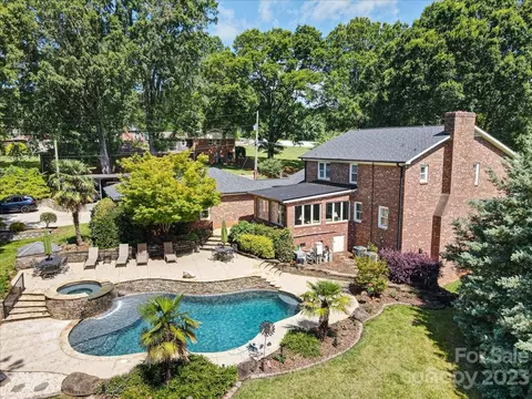 14034 Idlewild Rd, Matthews, NC 28105