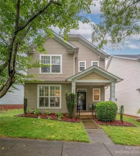 15545 Crossing Gate Dr, Cornelius, NC 28031