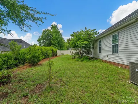 2002 Laurel Creek Ln, Monroe, NC 28110 photo 28