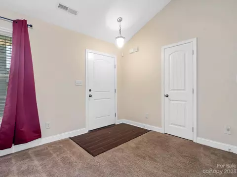 2002 Laurel Creek Ln, Monroe, NC 28110 photo 12