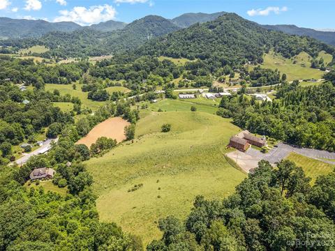 00 Crabtree Rd, Clyde, NC 28721