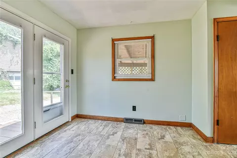 23 Holbrook Rd, Candler, NC 28715 photo 13