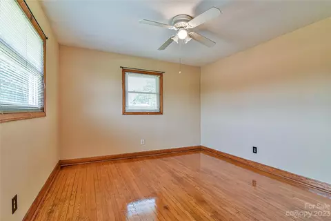 23 Holbrook Rd, Candler, NC 28715 photo 19