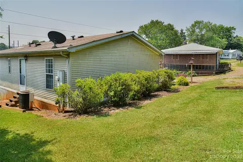 23 Holbrook Rd, Candler, NC 28715 photo 24