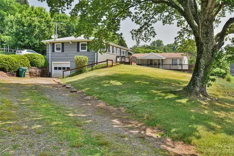 23 Holbrook Rd, Candler, NC 28715 photo 8