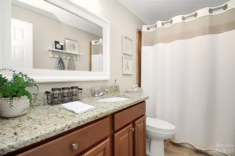 205 Northwest Dr, Davidson, NC 28036 photo 24