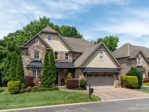5119 Berkeley Park Ct, Charlotte, NC 28277