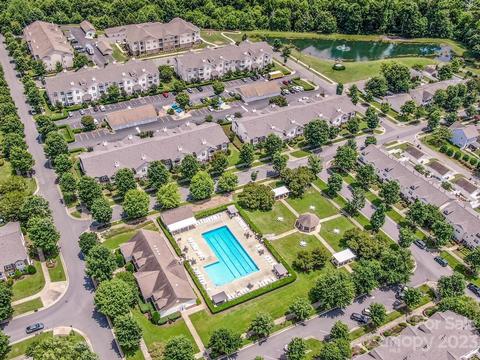 9019 Mcdowell Creek Ct, Cornelius, NC 28031 photo 22